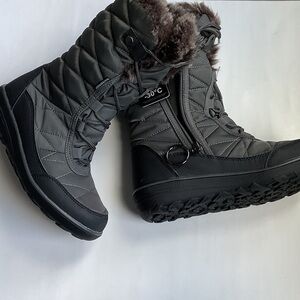 ⭐️ 3M Kaylynn Quilted Winter Boots